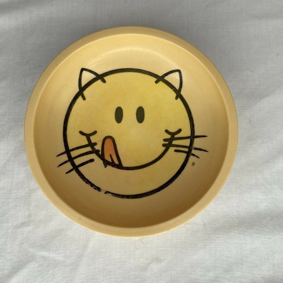 Vintage Other - Vintage Yellow Plastic Cat Bowl 5" Round Food Water Dish Smiling Kitten Pet